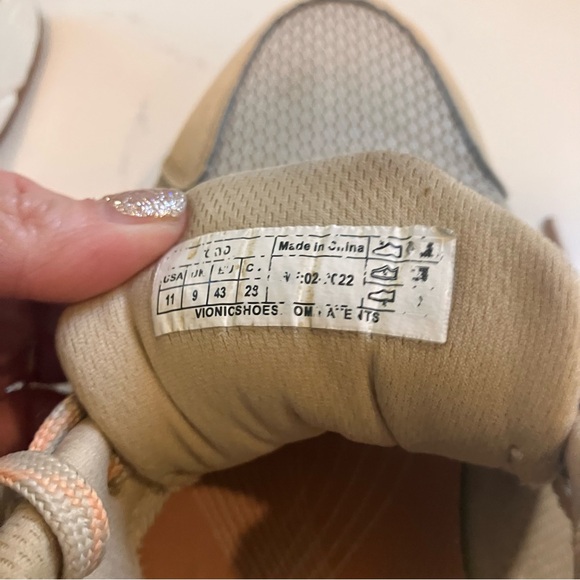 Vionic Tokyo Beige Low Lace 1st Ray Technology Fashion Sneakers Women's Size 11 - Picture 11 of 11